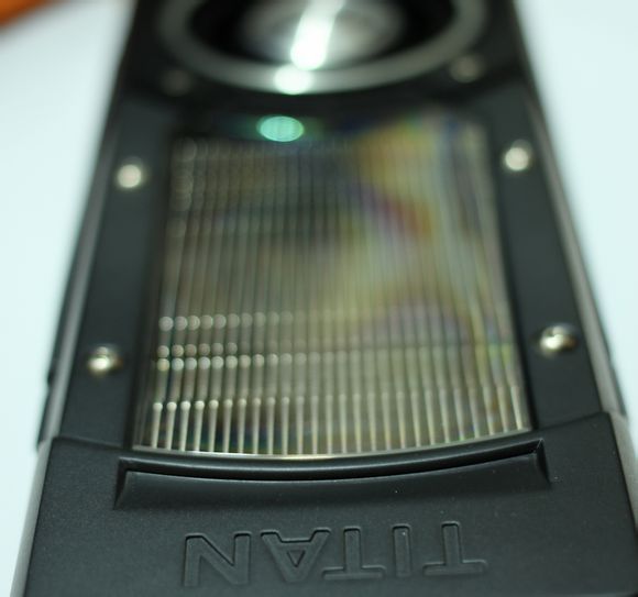 NVIDIA-GeForce-GTX-TITAN-Black-Edition-2